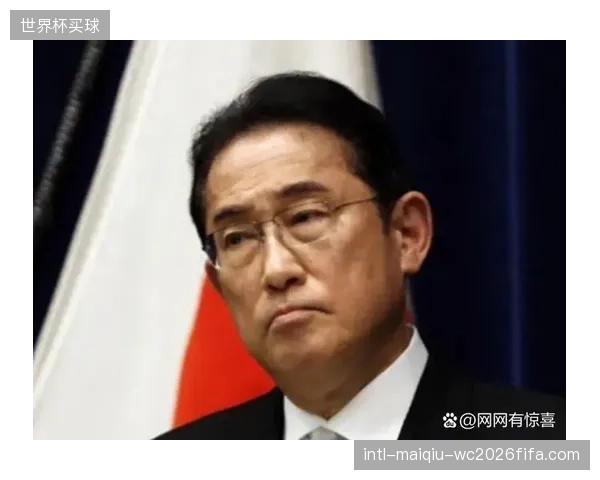 40岁的奥乔亚再次入选，他的丰富经验是宝贵财富，但也引发了对门将位置更新换代的讨论。